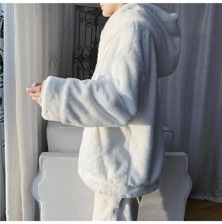 Oversized White Faux Fur Zipper Sweatshirt