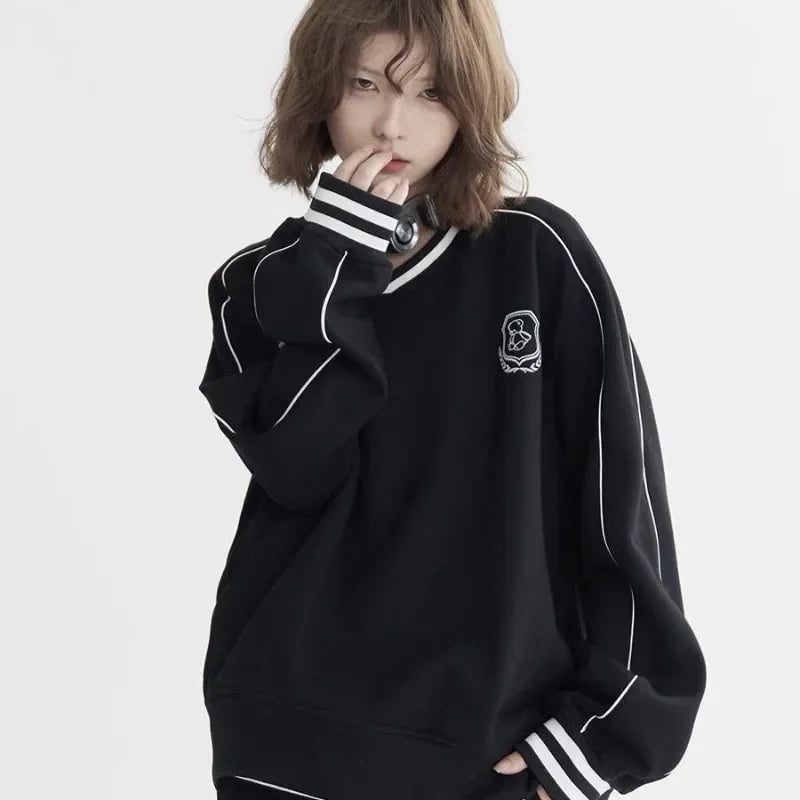 American Style Contrasting Color Retro V-Neck Sweatshirt