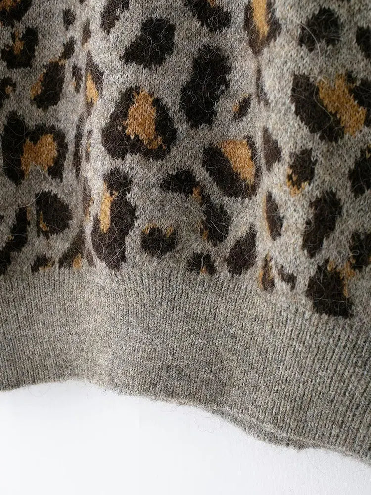 Leopard Knit Casual Cropped Sweater