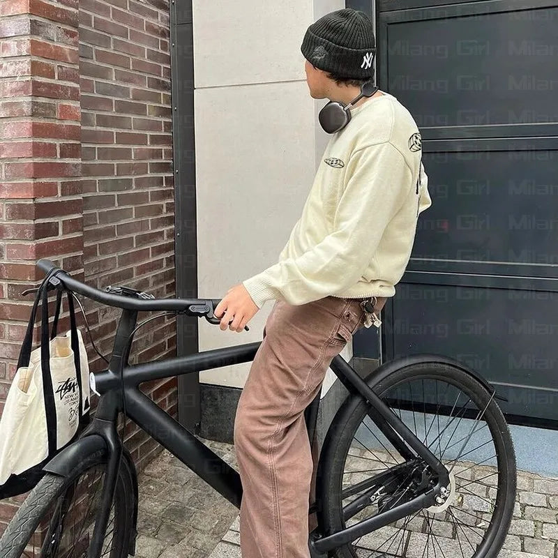 Cozy Winter Letter Graphic Sweatshirt