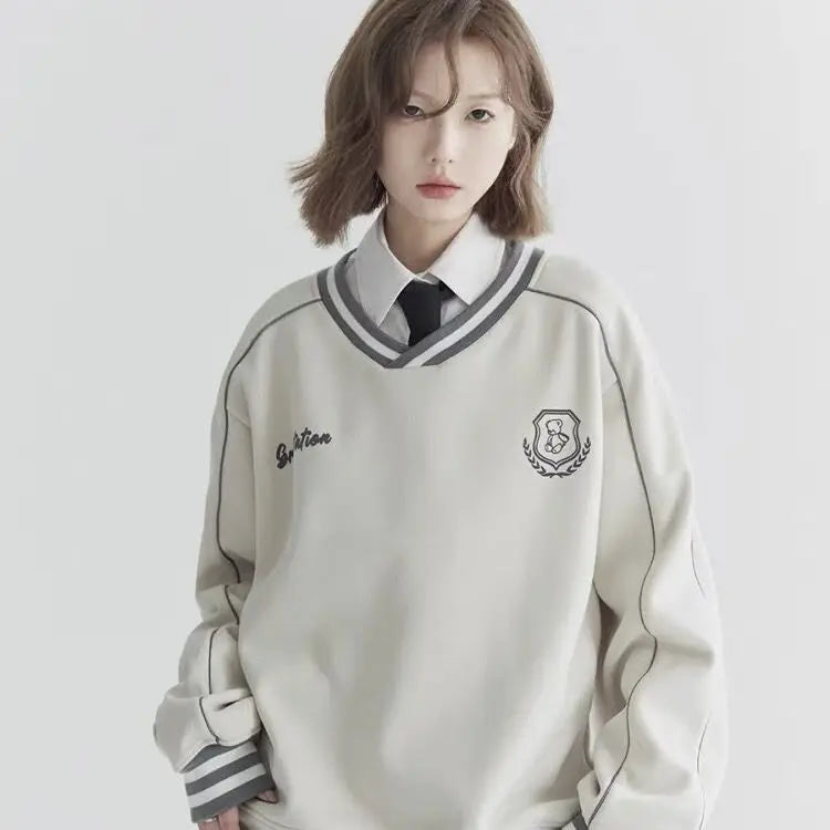 American Style Contrasting Color Retro V-Neck Sweatshirt