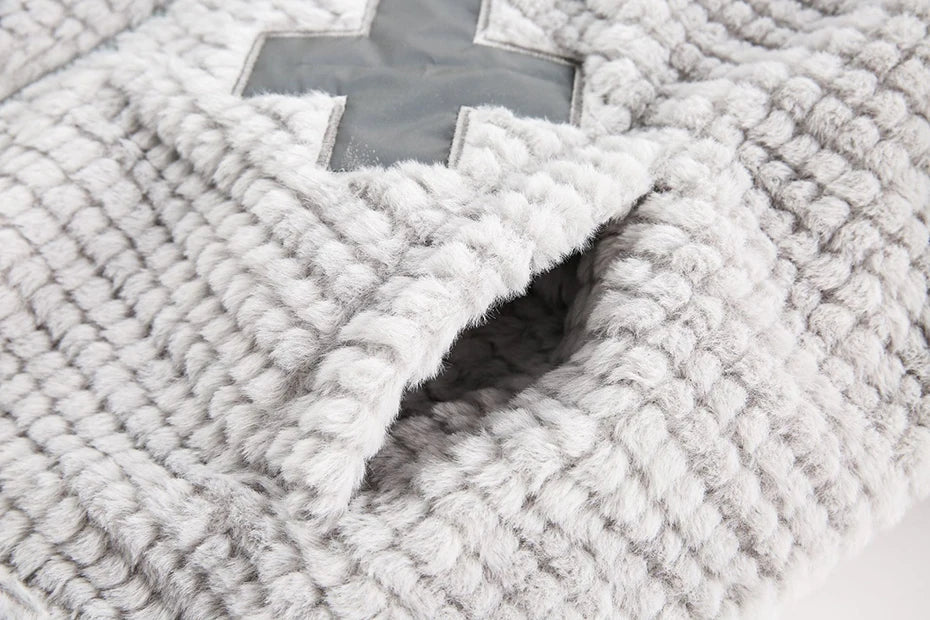 Cross-Emblem Reflective Puffer Jacket