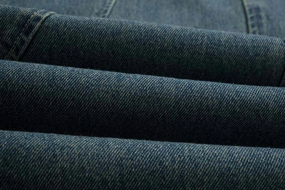 Curved Seam Wide-Leg Jeans