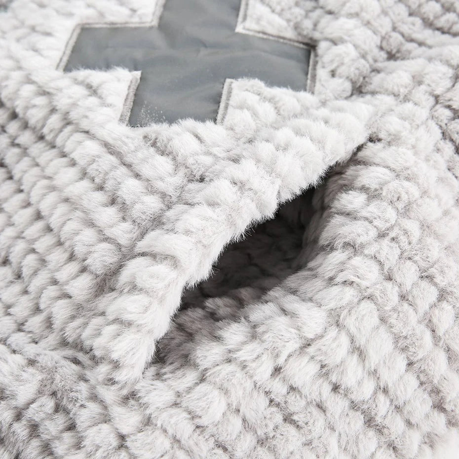 Cross-Emblem Reflective Puffer Jacket