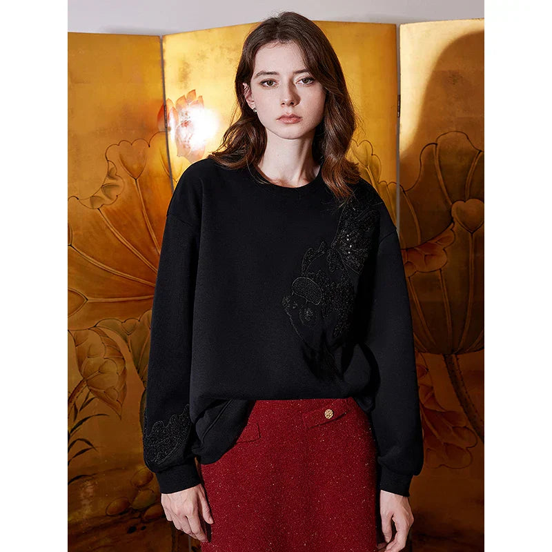 Cozy Embroidered Fleece Hoodie Sweatshirt