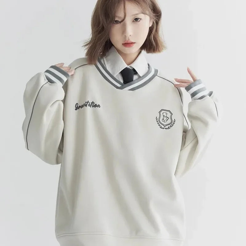 American Style Contrasting Color Retro V-Neck Sweatshirt