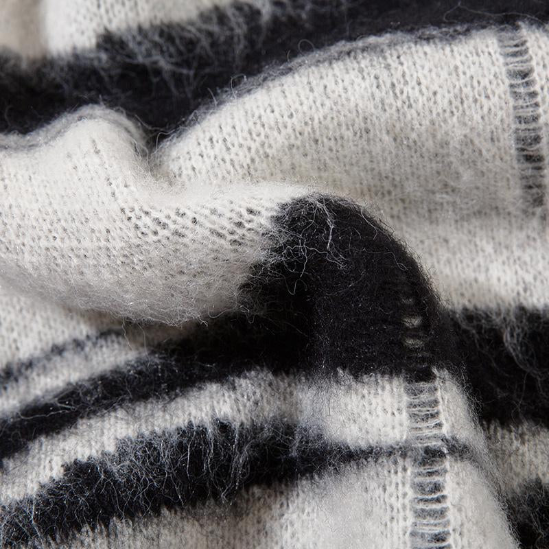 Bleeding Zebra Pattern Sweater