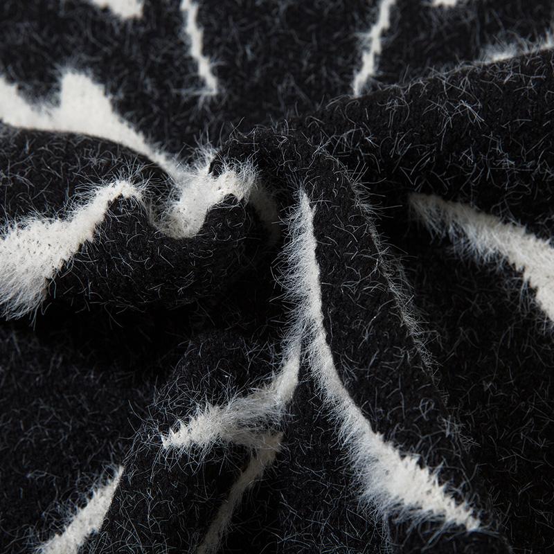 Vintage Pointed Star Loose Sweater